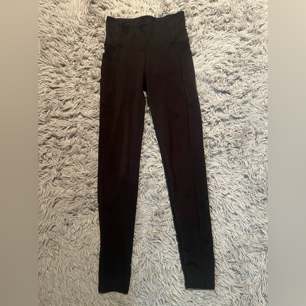 Black leggings